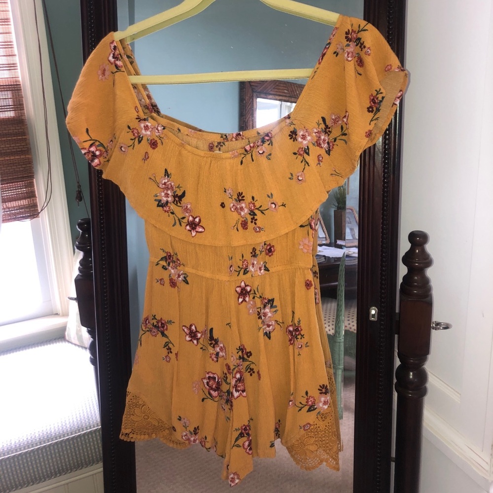 Romper - Picture 3 of 3